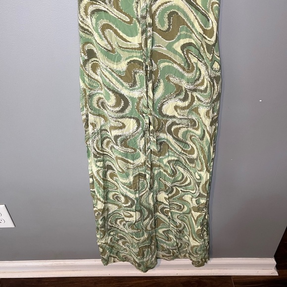 INDAH Ingrid Halter Maxi Imagine Green Swirl Wave - Picture 10 of 12